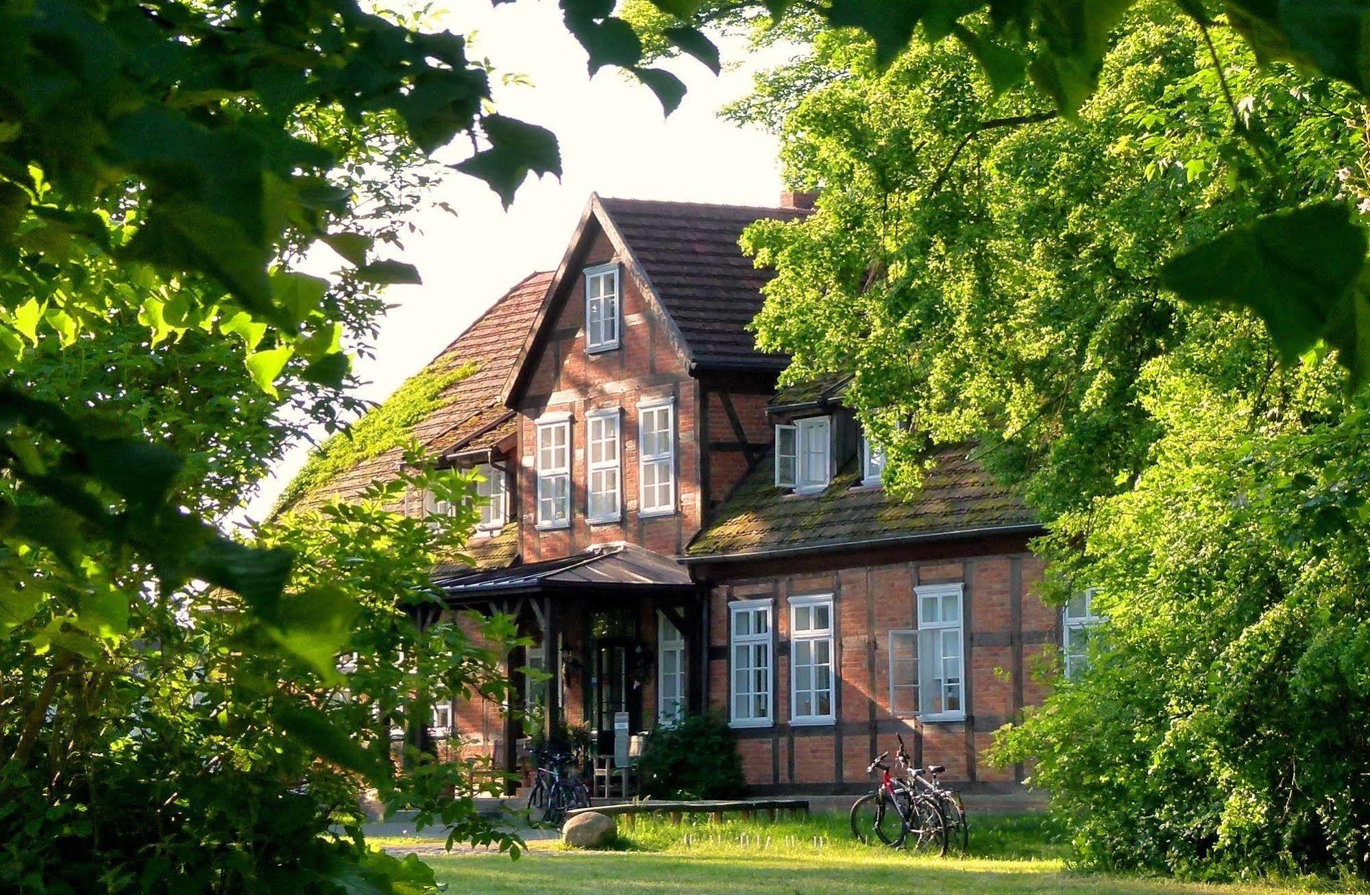 Gutshof Woldzegarten Hotel Exterior foto