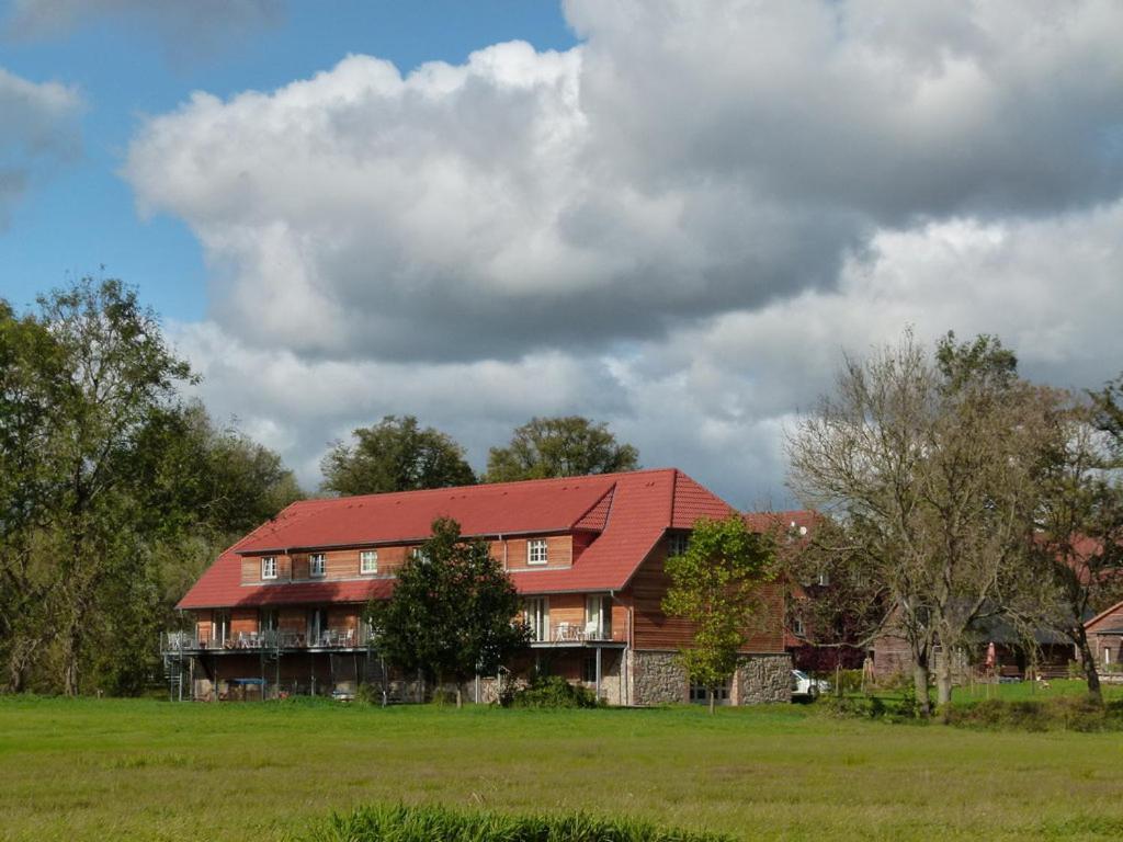 Gutshof Woldzegarten Hotel Exterior foto